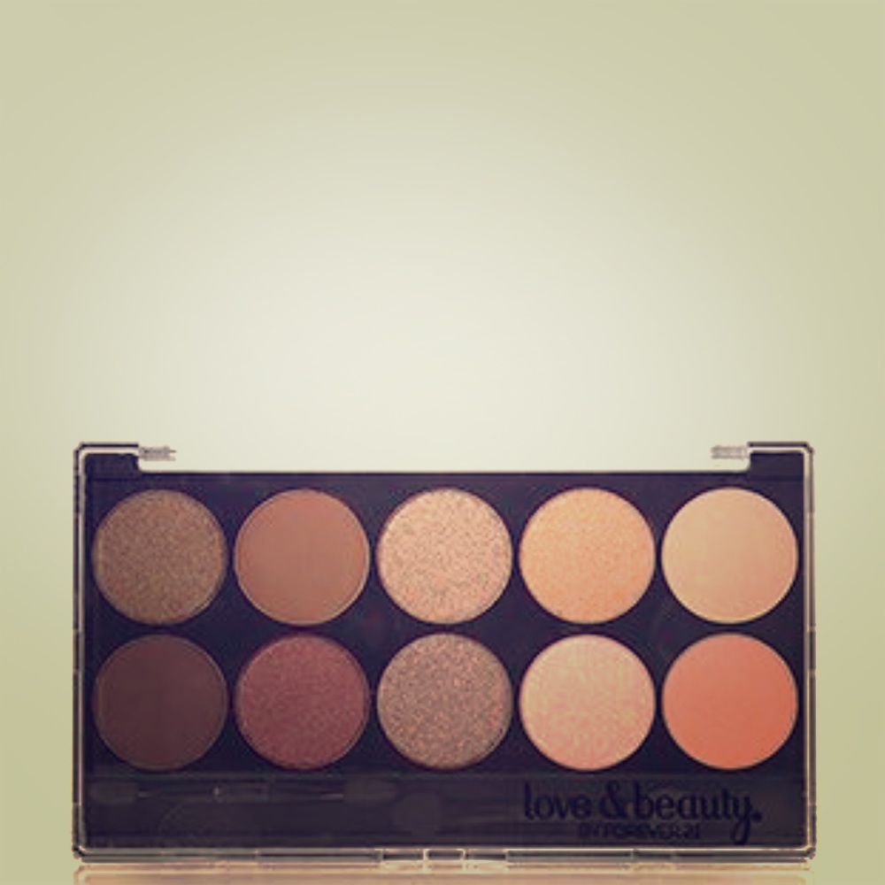 PRICE DROP!!!!🎉 Forever 21 Eyeshadow Palette